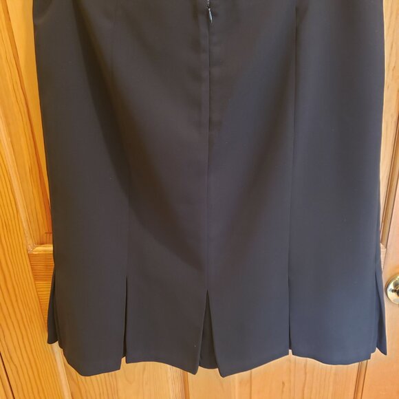 Kasper Separates Women's A-Line Pleated Skirt, Size: 14 - Picture 8 of 15